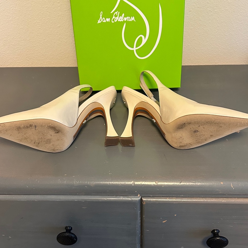Sam Edelman Odette Ivory Slingback Pointed-Toe Pumps with Sculpted Heel - Picture 5 of 7
